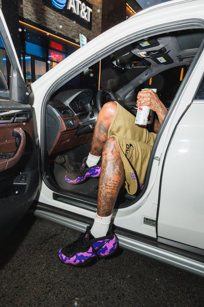 OV2 TECH SWEATSHORTS